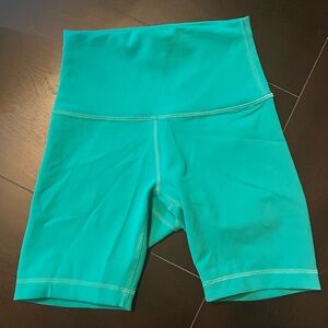 Lululemon Biker shorts “6